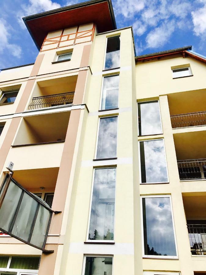 Apartamenty Platinum วูแคนชิน ภายนอก รูปภาพ
